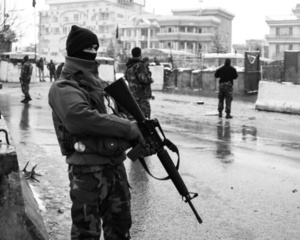 A défaut de la paix, une trêve A défaut de la paix, une trêve