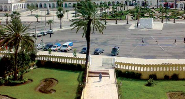 Place Mohammed V au centre de Bejâad