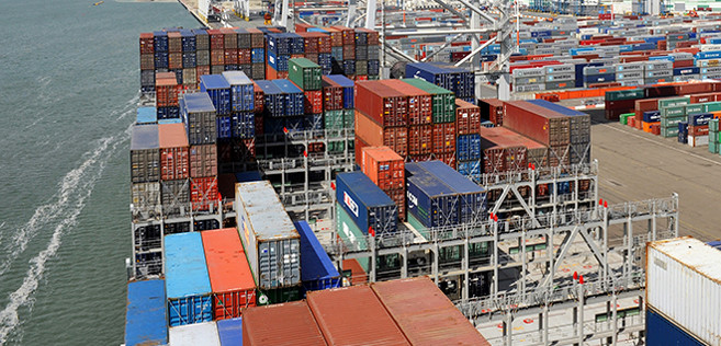 Une série de mesures pour aider les exportateurs Une série de mesures pour aider les exportateurs