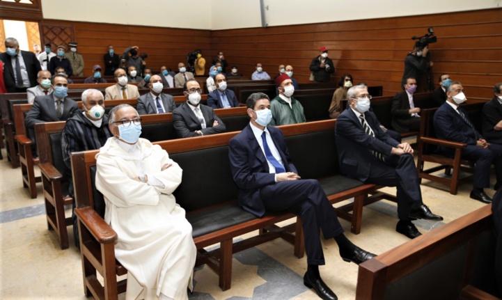 Procès à distance : Facilitation de la communication entre les détenus et leurs avocats