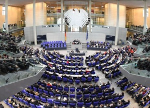 Le Bundestag Allemand à qui on veut faire dire ce qu'il n'a jamais dit