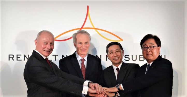 De gauche à droite, Thierry Bolloré (directeur général de Renault), Jean-Dominique Senard (président de Renault), Hiroto Saikawa (PDG de Nissan) et Osamu Musako (PDG de Mitsubishi).