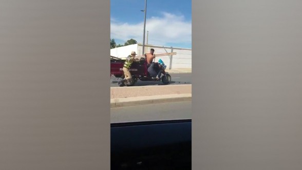 Salé : ouverture d’une enquête pour interpeller le conducteur d’un triporteur et son compagnon en fuite Salé : ouverture d’une enquête pour interpeller le conducteur d’un triporteur et son compagnon en fuite