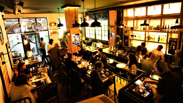 Déconfinement : Discothèques, pubs et lounges restent fermés Déconfinement : Discothèques, pubs et lounges restent fermés