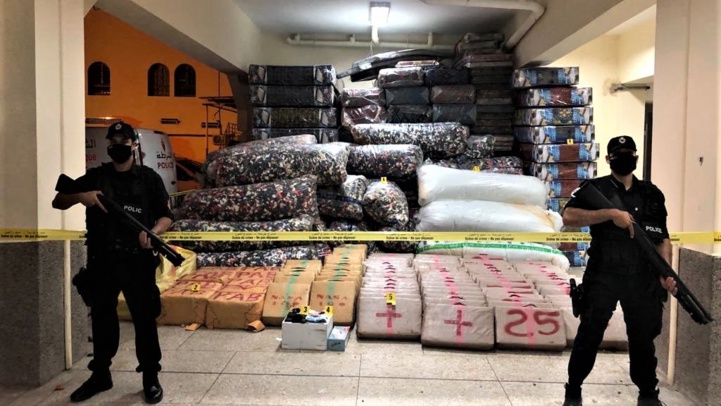 DGSN : Grosse saisie de Chira dans les zones sahariennes DGSN : Grosse saisie de Chira dans les zones sahariennes