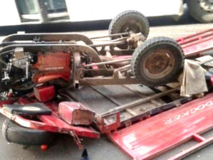 L’anarchie des triporteurs : Entre désengagement des tricyclistes et attentisme du gouvernement L’anarchie des triporteurs : Entre désengagement des tricyclistes et attentisme du gouvernement