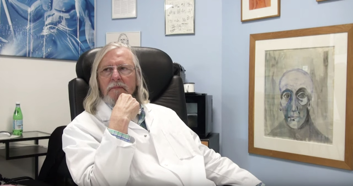 Pour Didier Raoult, le vaccin contre la Covid ne de devrait pas susciter autant d’enthousiasme 