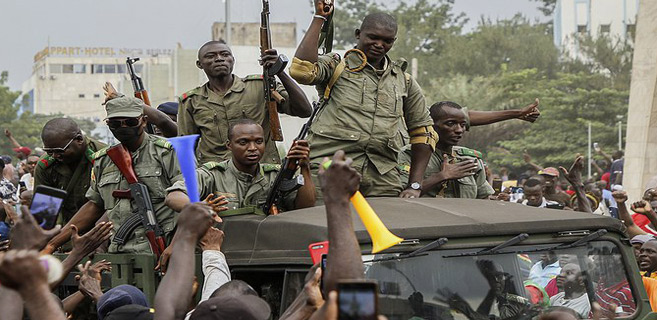 Mali : Les putschistes promettent des élections dans un «délai raisonnable»