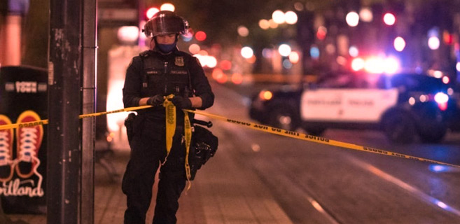Etats-Unis : Heurts entre antiracistes et pro-Trump à Portland Etats-Unis : Heurts entre antiracistes et pro-Trump à Portland