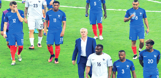 Bleus : Un chantier, des doutes et des promesses