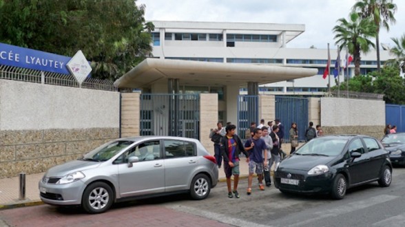 Mission française : les parents d’élèves obtiennent un report de paiement des frais de scolarité Mission française : les parents d’élèves obtiennent un report de paiement des frais de scolarité