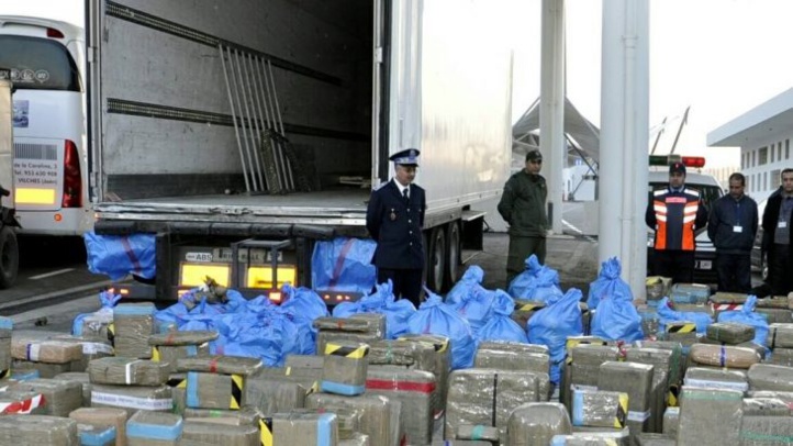 La chasse au trafic de drogue continue, saisie de 11 tonnes et 440 kg de chira à Tanger La chasse au trafic de drogue continue, saisie de 11 tonnes et 440 kg de chira à Tanger
