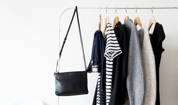 Vide-dressing : la manie du luxe à tout prix Vide-dressing : la manie du luxe à tout prix