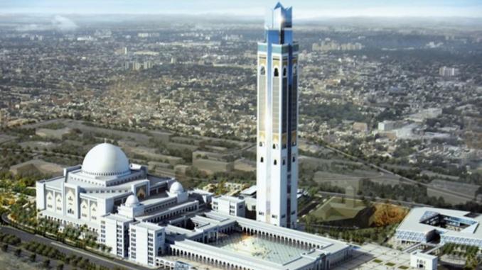 Ouverture de la Grande Mosquée d’Alger : des pratiques de certains fidèles condamnées par les internautes