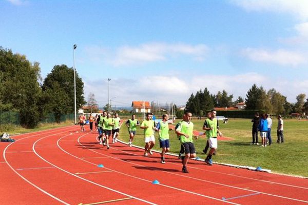 Session de rattrapage / Test physique des arbitres : Sur 33 arbitres, 6 n'ont été pas validés ! Session de rattrapage / Test physique des arbitres : Sur 33 arbitres, 6 n'ont été pas validés !