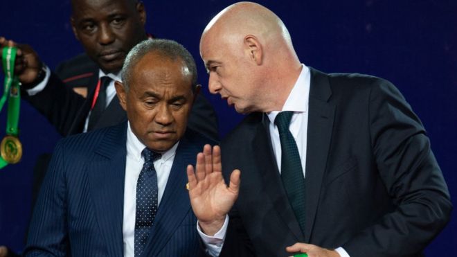 Football / Le président de la Confédération africaine Ahmad Ahmad suspendu cinq ans par la Fifa Football / Le président de la Confédération africaine Ahmad Ahmad suspendu cinq ans par la Fifa