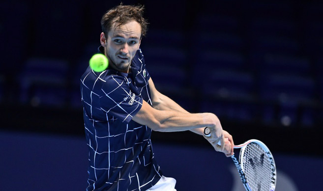 Tennis : Medvedev, le maître de Londres Tennis : Medvedev, le maître de Londres