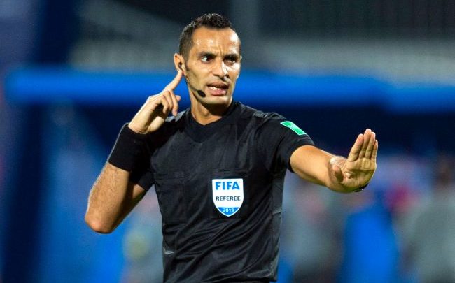 L'arbitre algérien Mustapha Ghorbal L'arbitre algérien Mustapha Ghorbal