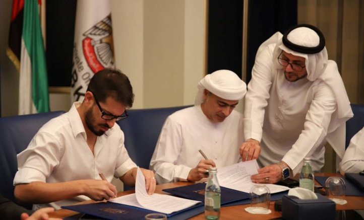 Un riche émirati acquiert près de 50% d'un club de foot israélien Un riche émirati acquiert près de 50% d'un club de foot israélien