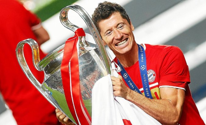 Lewandowski enfin "The Best" Lewandowski enfin "The Best"