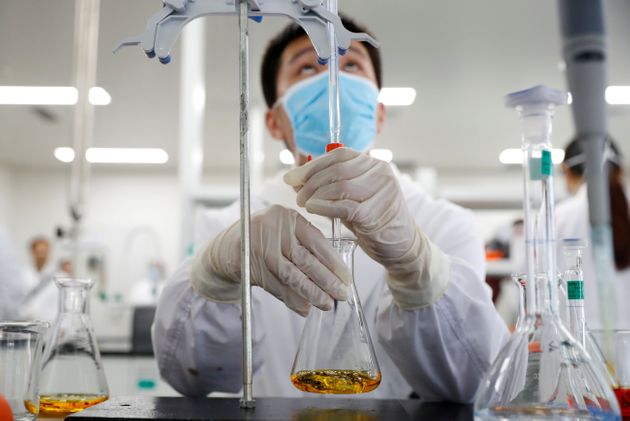 Vaccin de Sinopharm : la Chine accorde son autorisation Vaccin de Sinopharm : la Chine accorde son autorisation