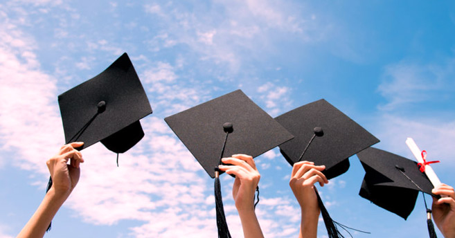 Études universitaires : Le retard de remise des diplômes, un autre frein à l’emploi