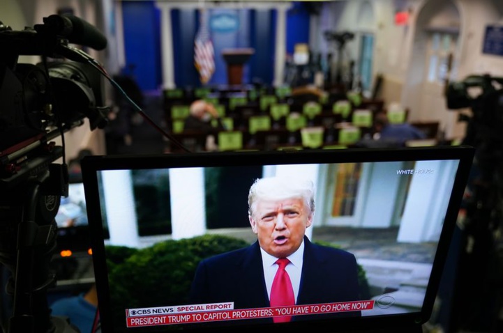 Insurrection à Washington : Trump appelle au calme