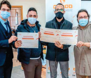 Entrepreneuriat : Un groupe de lycéens remporte la compétition de Tamkeen Initiative Entrepreneuriat : Un groupe de lycéens remporte la compétition de Tamkeen Initiative