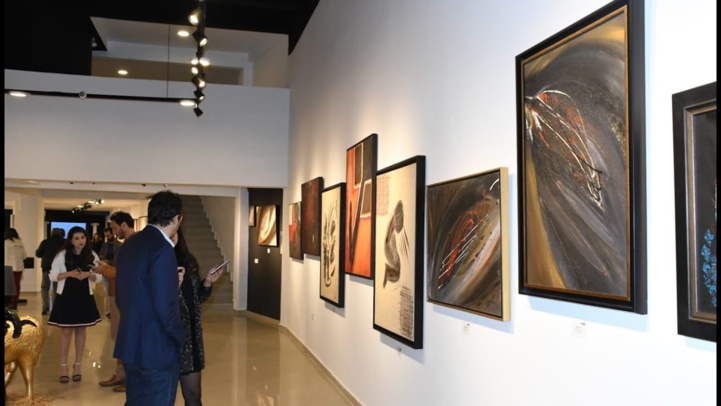 Casablanca, des plasticiens marocains et africains participent à une exposition d'art collective Casablanca, des plasticiens marocains et africains participent à une exposition d'art collective