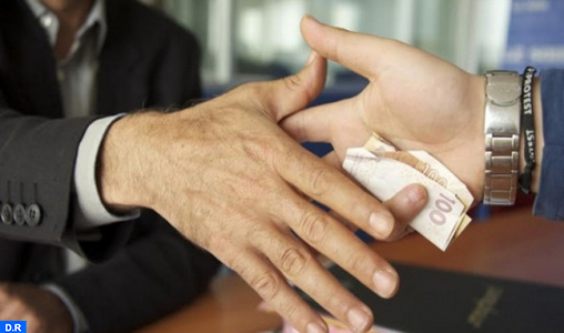 Lutte contre la corruption dans le secteur financier: Nécessité d'approfondir la connaissance du risque Lutte contre la corruption dans le secteur financier: Nécessité d'approfondir la connaissance du risque