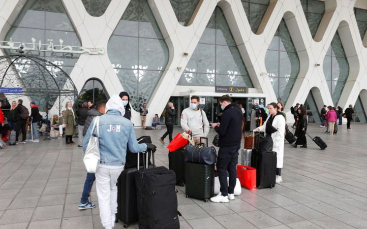 Nouvelle variante du Covid: le Maroc suspend ses vols en provenance de plusieurs pays