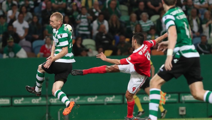 Portugal: le virus sévit au Benfica, Porto critique le Sporting Portugal: le virus sévit au Benfica, Porto critique le Sporting