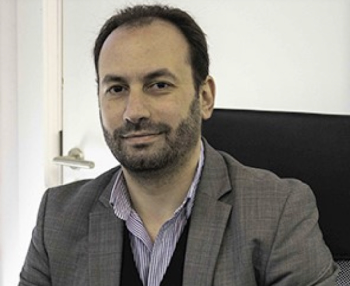 Élites intellectuelles, rė-enchantez l'économie et les territoires Élites intellectuelles, rė-enchantez l'économie et les territoires