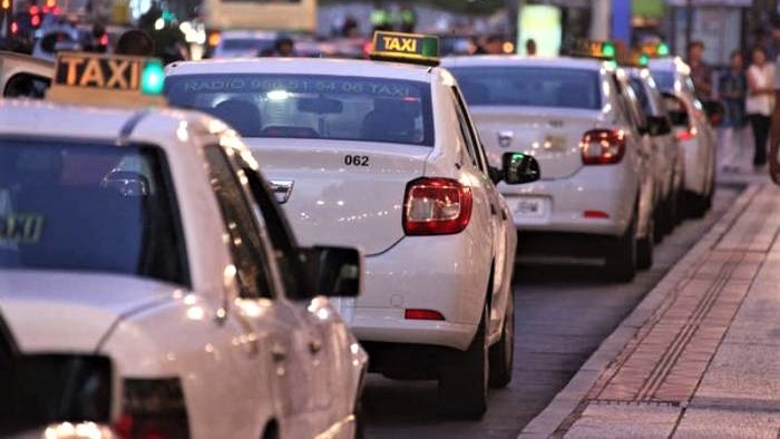 Le ras-le-bol s’étend au secteur des taxis à Sebta Le ras-le-bol s’étend au secteur des taxis à Sebta