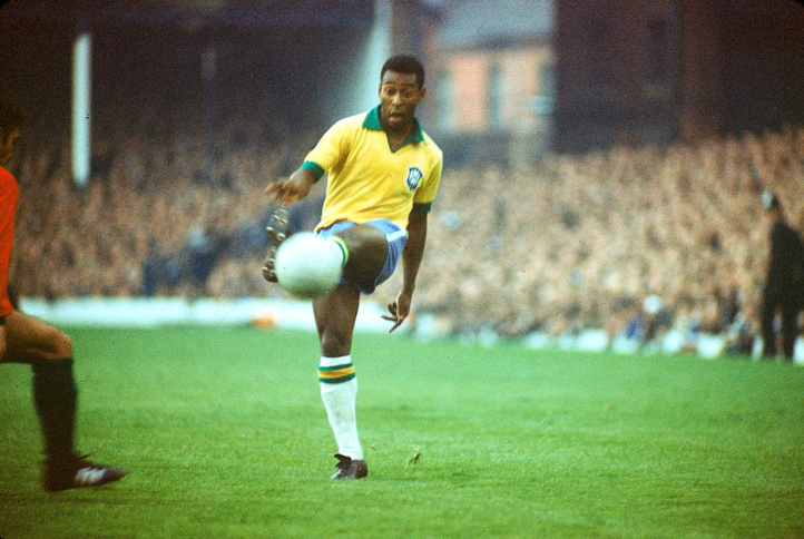 "Pelé", sur Netflix, redécouverte du footballeur, fenêtre sur l'homme