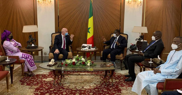 Football : Visite du président de la FIFA à Dakar