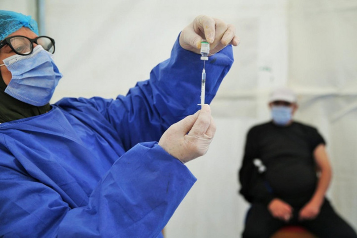 Compteur coronavirus : 386 cas testés positifs et 3.160.479 personnes vaccinées Compteur coronavirus : 386 cas testés positifs et 3.160.479 personnes vaccinées