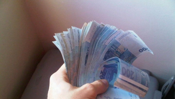 Épargne des ménages: Un pessimisme dominant Épargne des ménages: Un pessimisme dominant