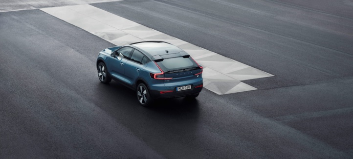 Volvo prend définitivement le virage du tout électrique Volvo prend définitivement le virage du tout électrique