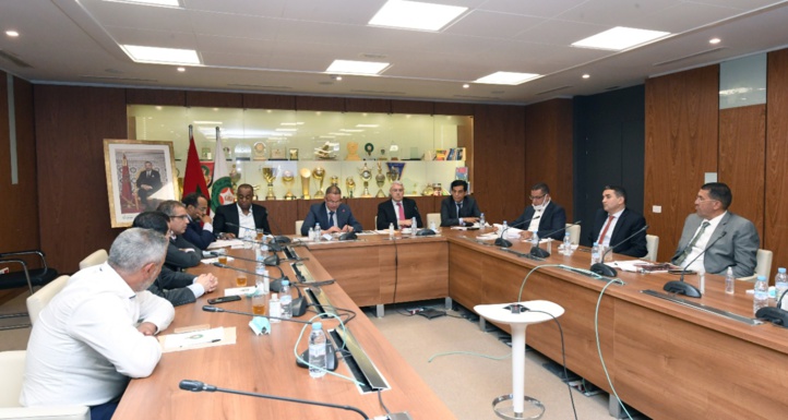 Fouzi Lekjaâ: "Le Maroc continuera d'organiser les compétitions continentales et internationales" Fouzi Lekjaâ: "Le Maroc continuera d'organiser les compétitions continentales et internationales"