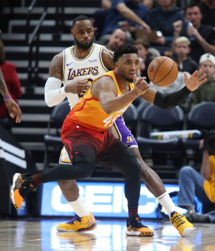 NBA: Le Jazz se fracasse sur Dallas, les Nets gagnent le derby de New York NBA: Le Jazz se fracasse sur Dallas, les Nets gagnent le derby de New York