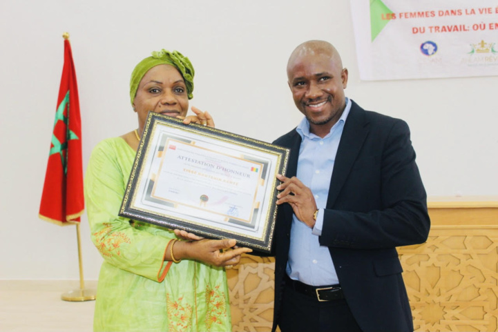 Journée internationale de la femme : ASEGUIM-Settat honore Mme Cissé Nantènin Kanté Journée internationale de la femme : ASEGUIM-Settat honore Mme Cissé Nantènin Kanté