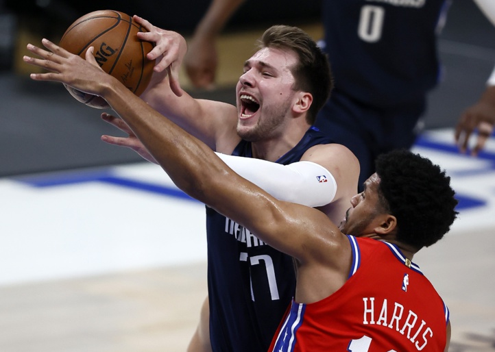 NBA: Philly repousse Brooklyn, Doncic et Curry régalent NBA: Philly repousse Brooklyn, Doncic et Curry régalent