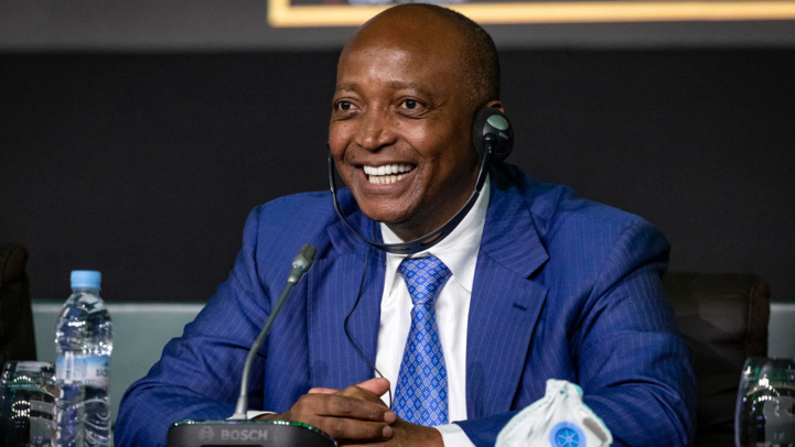 Après avoir participé au 45ème congrès de la FIFA, le président de la CAF arrive au Maroc Après avoir participé au 45ème congrès de la FIFA, le président de la CAF arrive au Maroc