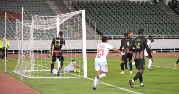 AS FAR-HUSA (0-2) : Les Militaires décevants, le Hassania efficace AS FAR-HUSA (0-2) : Les Militaires décevants, le Hassania efficace