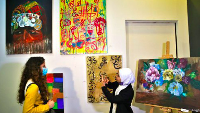 À Tanger des enfants sourds réalisent une exposition À Tanger des enfants sourds réalisent une exposition