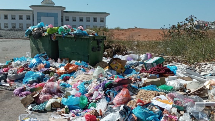 Quand Témara se transforme en décharge (Ph. Nidal) Quand Témara se transforme en décharge (Ph. Nidal)