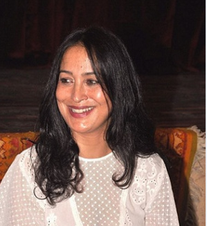 Interview avec Mouna Hachim, écrivain: « Casablanca est victime d’un réel problème de gouvernance » Interview avec Mouna Hachim, écrivain: « Casablanca est victime d’un réel problème de gouvernance »