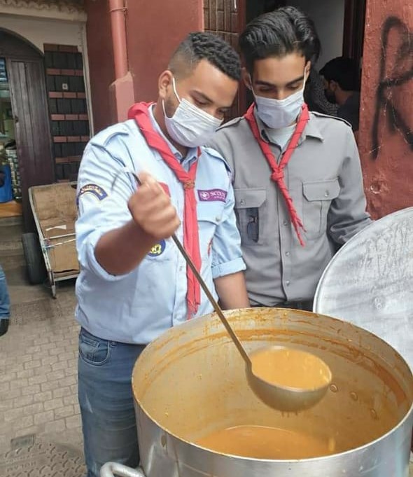 Interview avec Khalid Nait, responsable en chef de l’Organisation du Scout Marocain à Rabat: « 250 personnes bénéficient quotidiennement de nos aides alimentaires pendant Ramadan » Interview avec Khalid Nait, responsable en chef de l’Organisation du Scout Marocain à Rabat: « 250 personnes bénéficient quotidiennement de nos aides alimentaires pendant Ramadan »