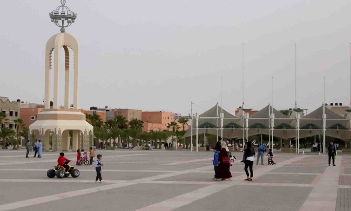 Laâyoune: Une ambiance de fête malgré le Covid-19! Laâyoune: Une ambiance de fête malgré le Covid-19!